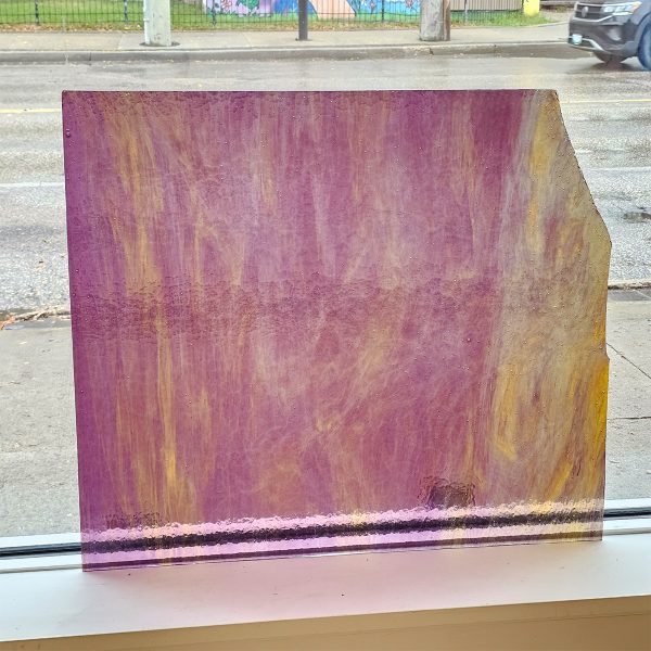 Wissmach Mystic Violet with Medium Amber Streaky 705LL