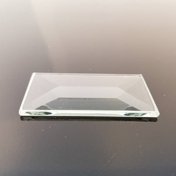 Featured image for “1″ x 2″ Rectangle Bevel”