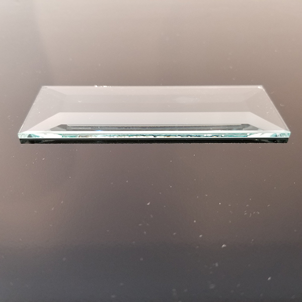 Featured image for “1 1/2″ x 4″ Rectangle Bevel”