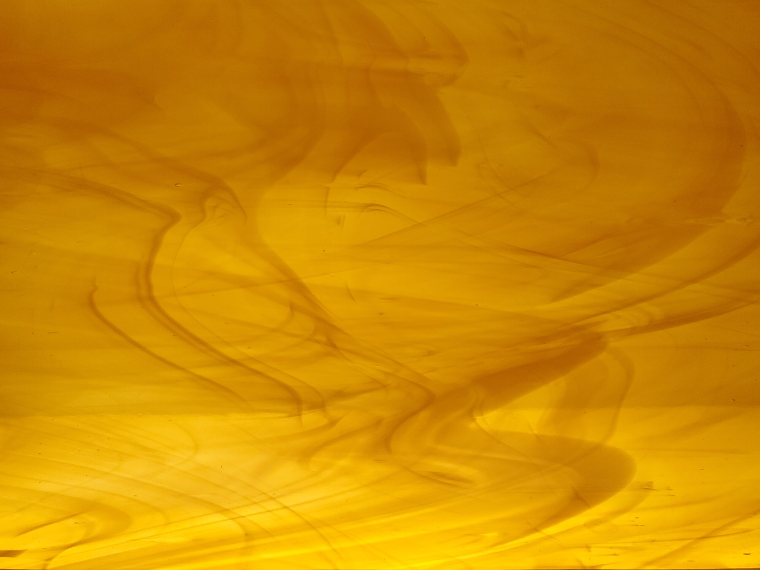 Featured image for “LIGHT AMBER/WHITE WISPY FUSIBLE 96 OGT319.1-F”