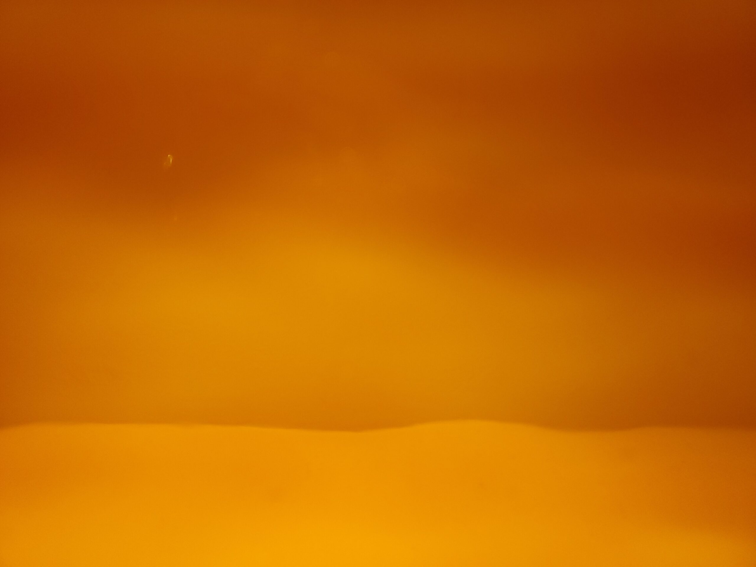 Featured image for “MEDIUM AMBER WATERGLASS FUSIBLE 96 OGT110.8W-F”