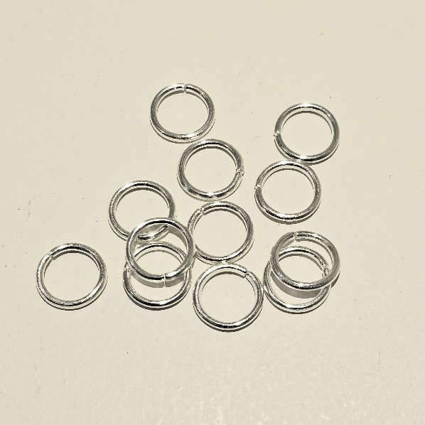 Featured image for “1/2″ Tinned Copper Wire Hanging Rings”
