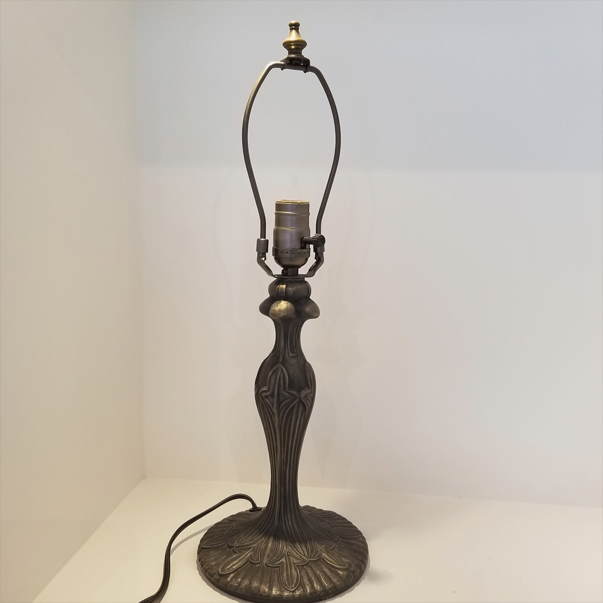 Featured image for “Lamp Base 09”