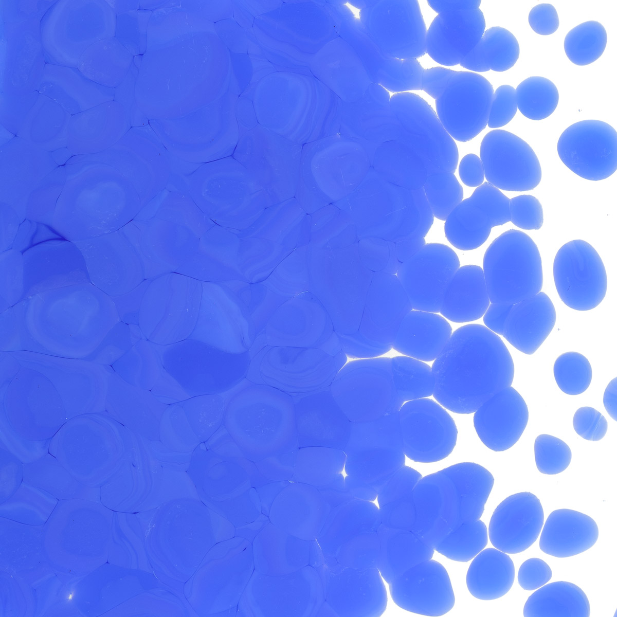 Featured image for “Cobalt Blue Opalescent, Coarse Frit 000114-0003-F_01”
