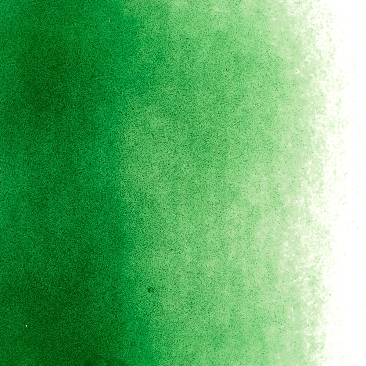 Featured image for “Kelly Green Transparent, Powder Frit 001145-0008-F_01”