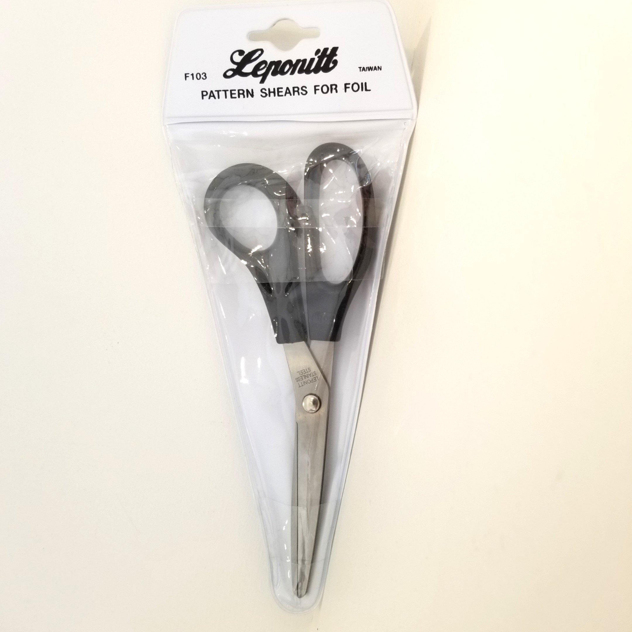 Featured image for “Leponitt Pattern Shears For Foil”