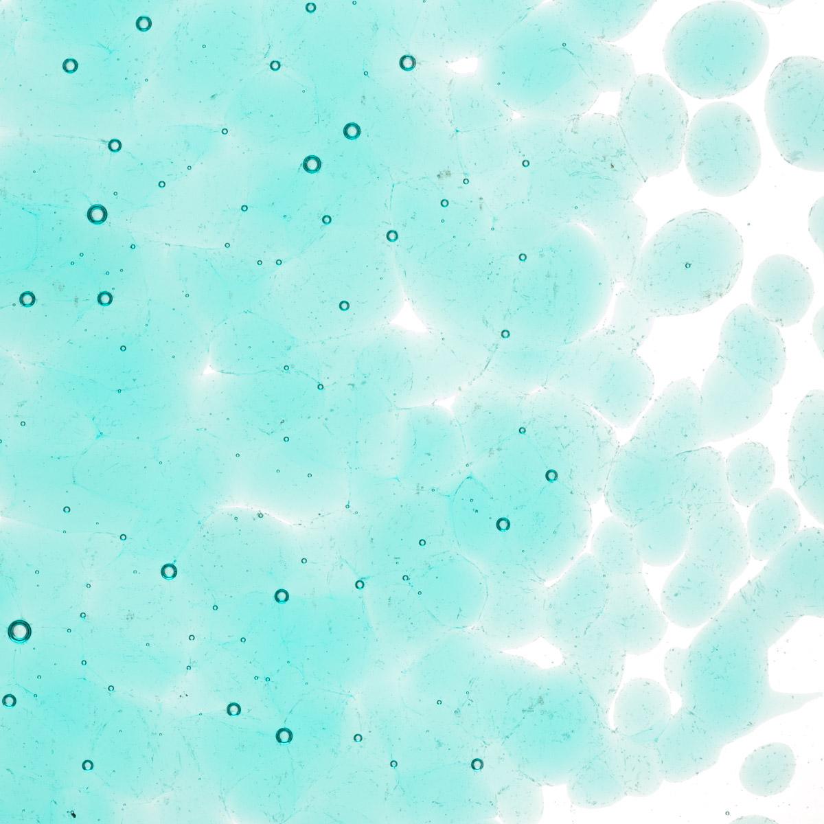Featured image for “Light Aquamarine Blue Transparent, Coarse Frit 001408-0003-F_01”