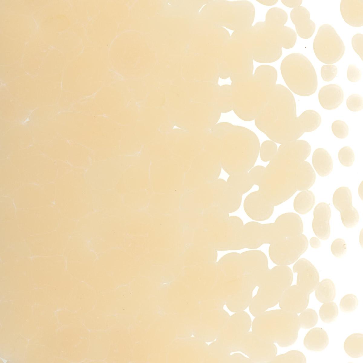 Featured image for “Marzipan Striker Opalescent, Coarse Frit 000138-0003-F_01”