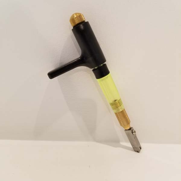 Featured image for “Toyo Tap Wheel with Adjustable Handle Glass Cutter”