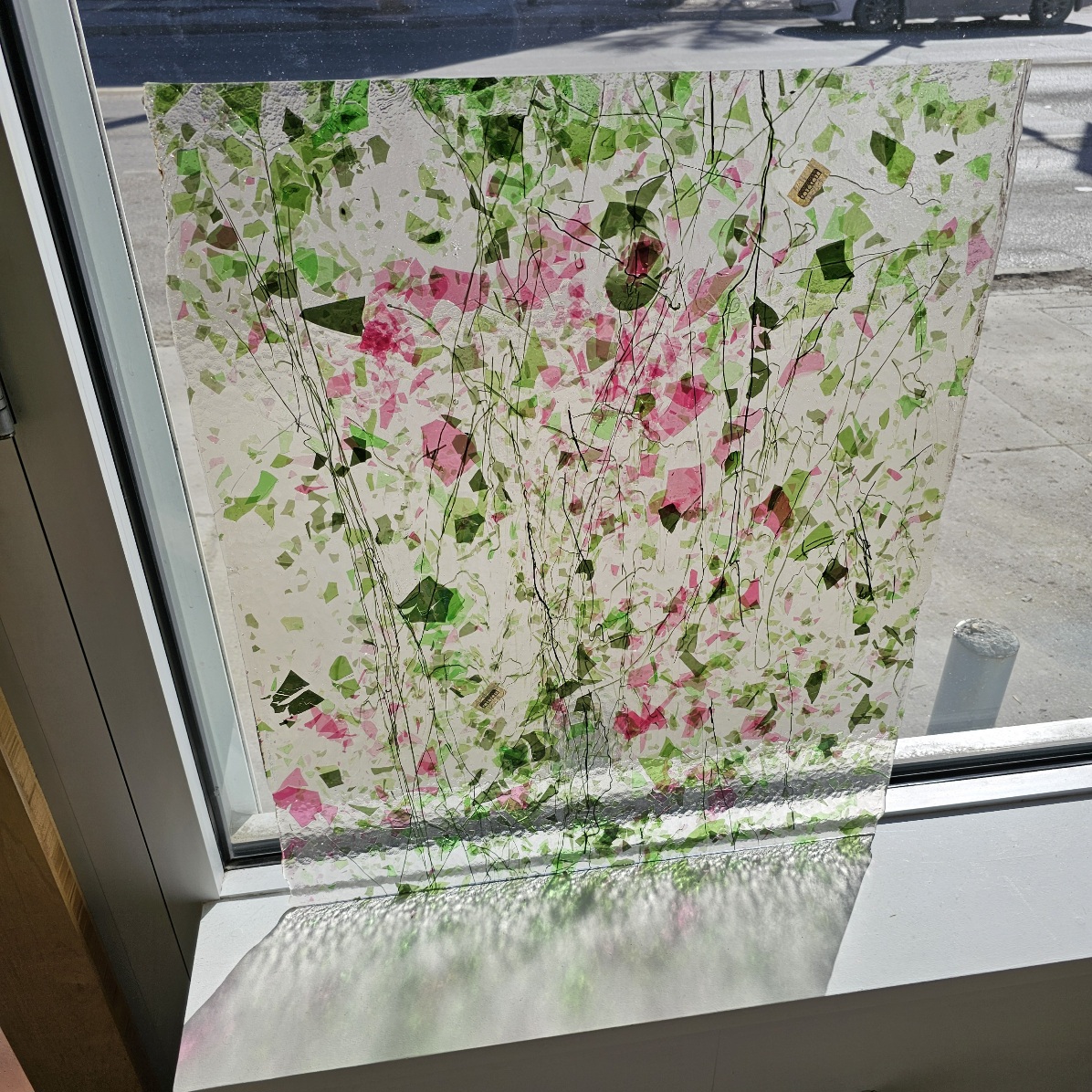 Uroboros 11-29 Greens and Pink Fracture Streamer - Image 2