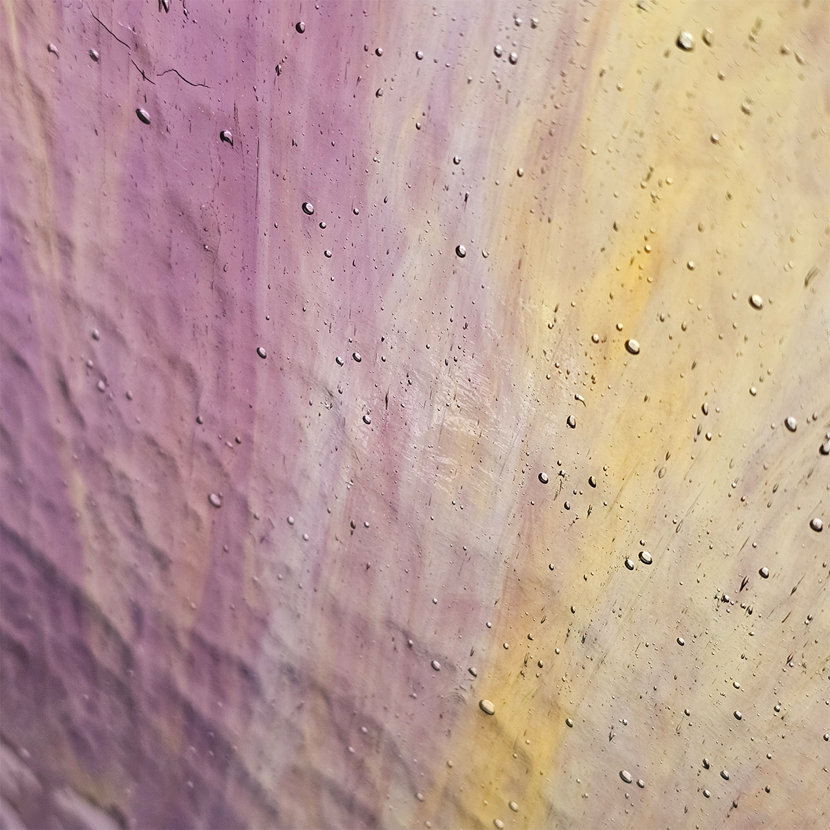 Featured image for “Wissmach Mystic Violet with Medium Amber Streaky 705LL”