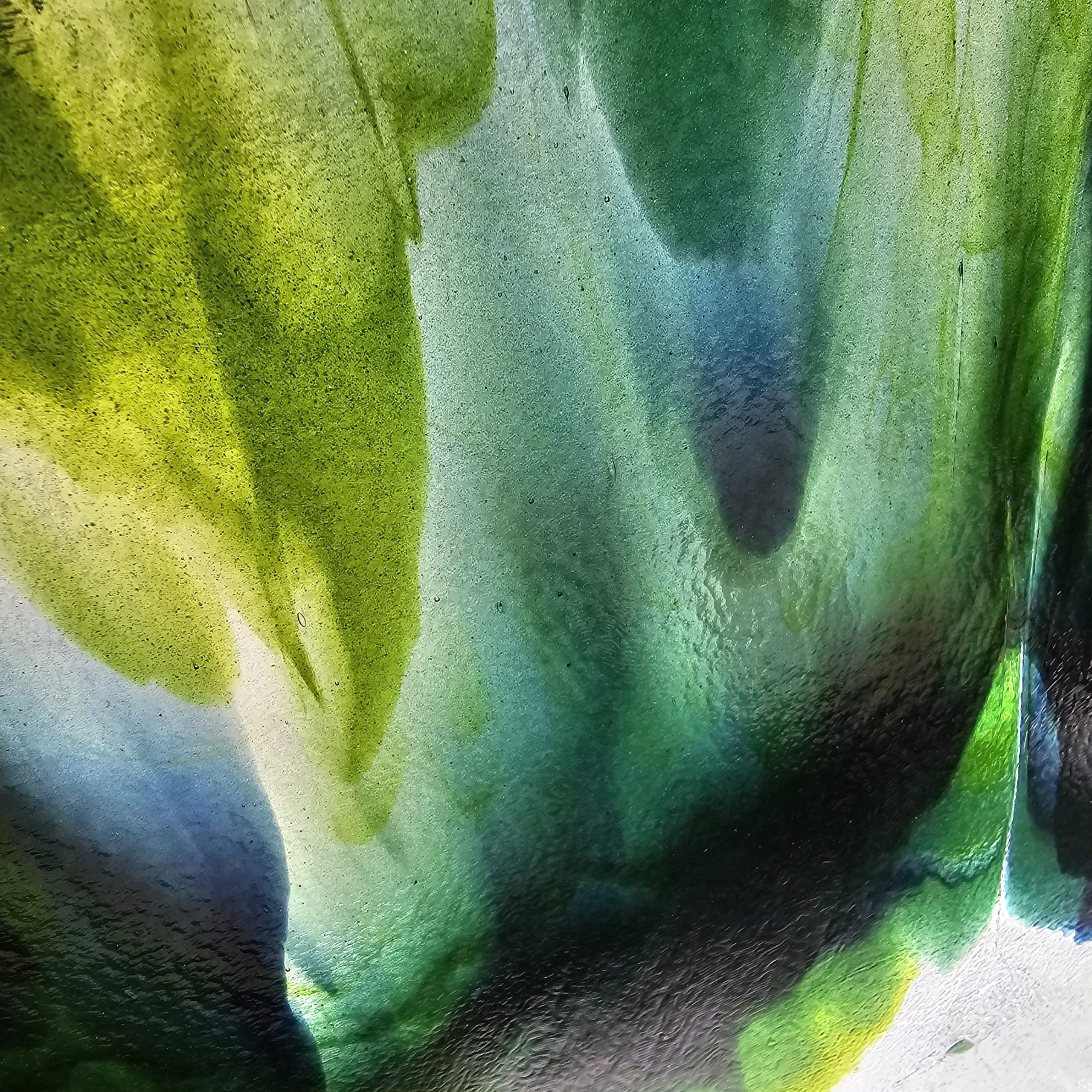 Featured image for “Bullseye Special Production Triple Aventurine Streaky 80816A”